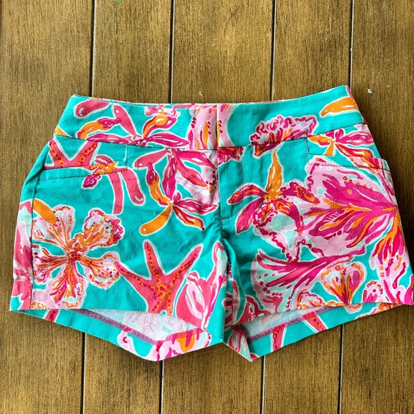 Lilly Pulitzer Shorts - Picture 1 of 3